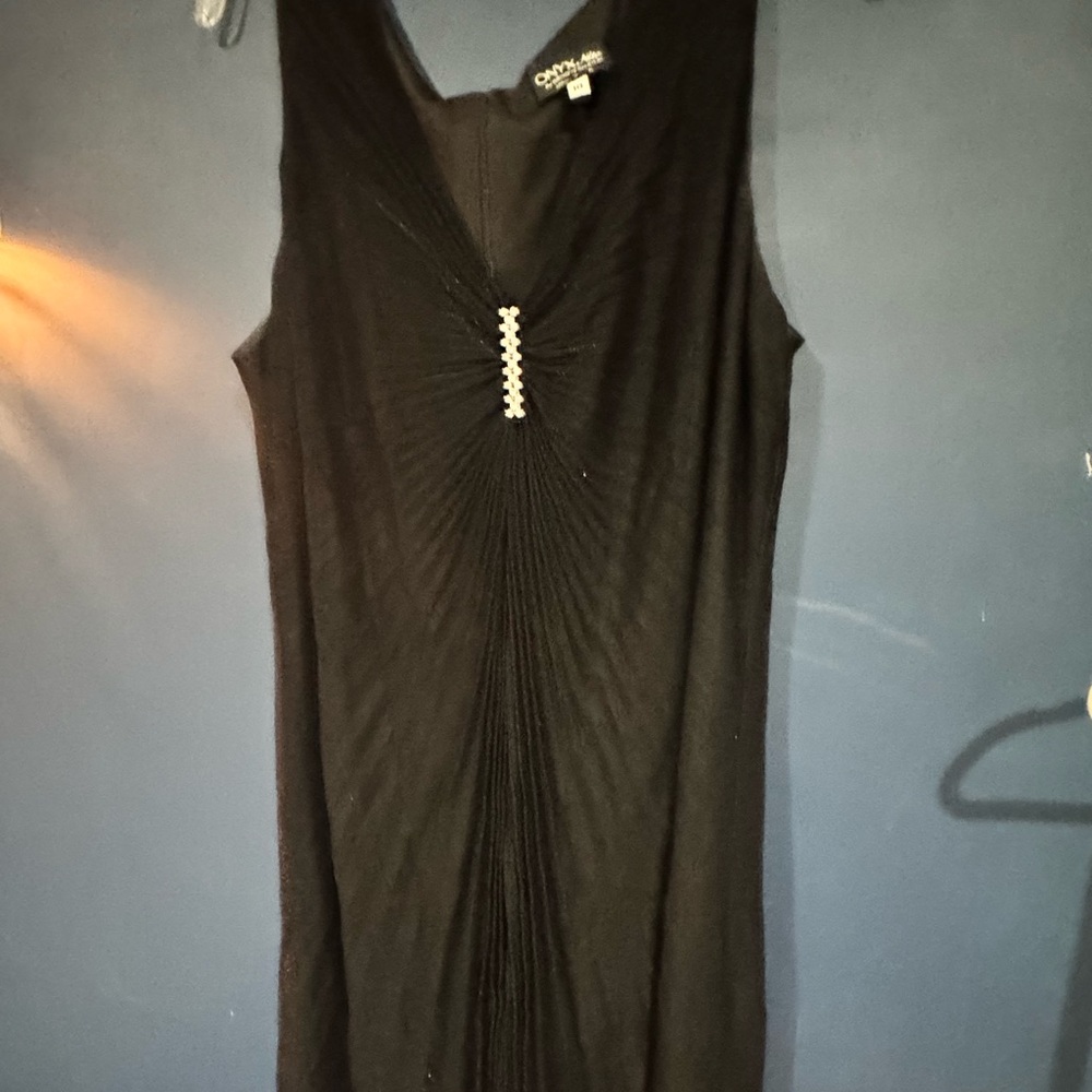 ONYX Nite Black Pleated Evening Dress Size 18 Rhinestone Detail - Picture 5 of 6